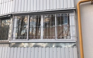 решетка сварная с распашной створкой